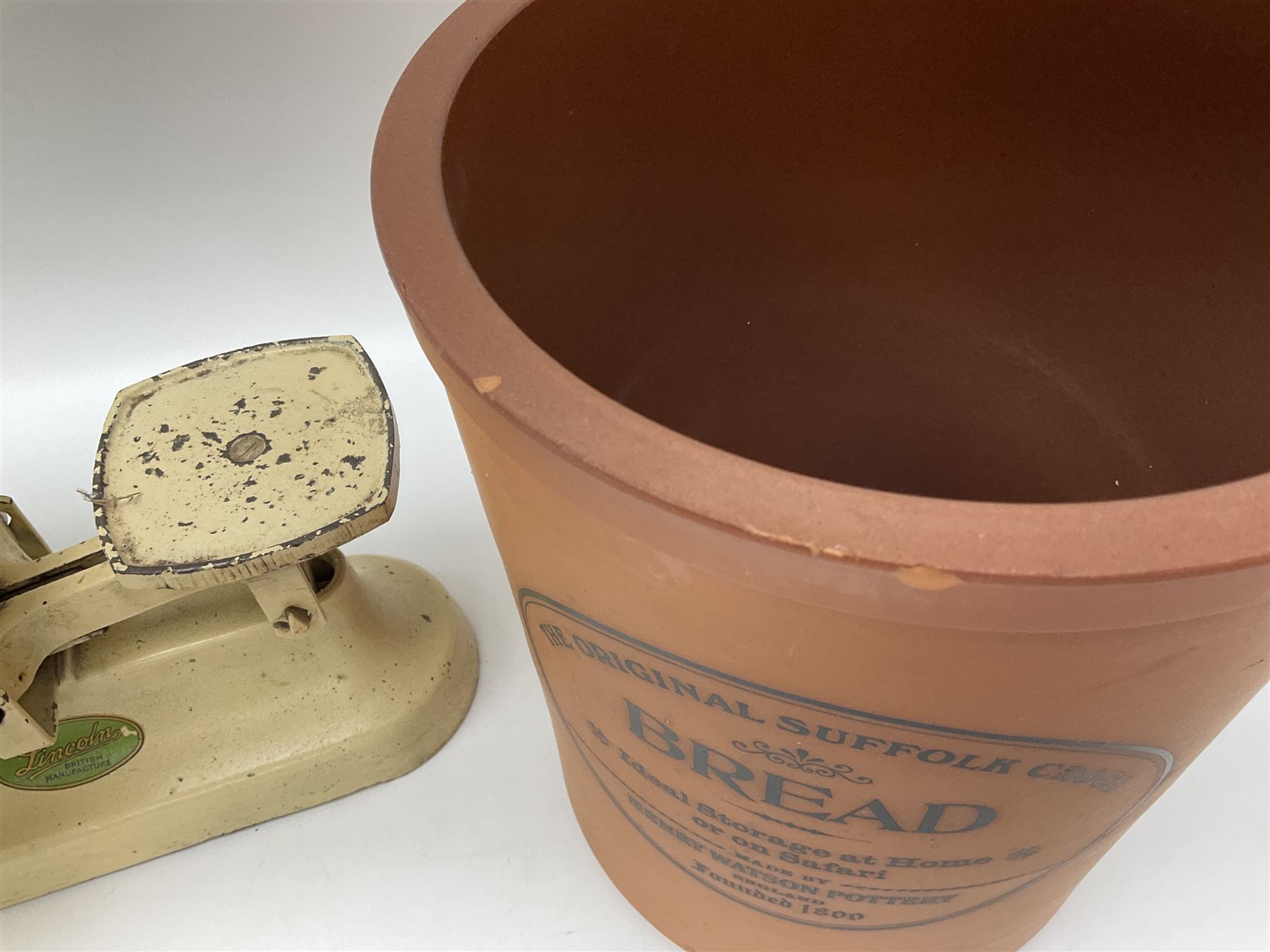 Terracotta bread bin - Image 6 of 12