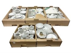 Large quantity of Porcelana Real Brasil White Blossom pattern tea and dinner wares