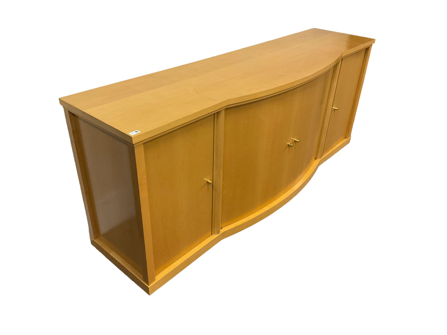 Large beech sideboard - Image 6 of 7