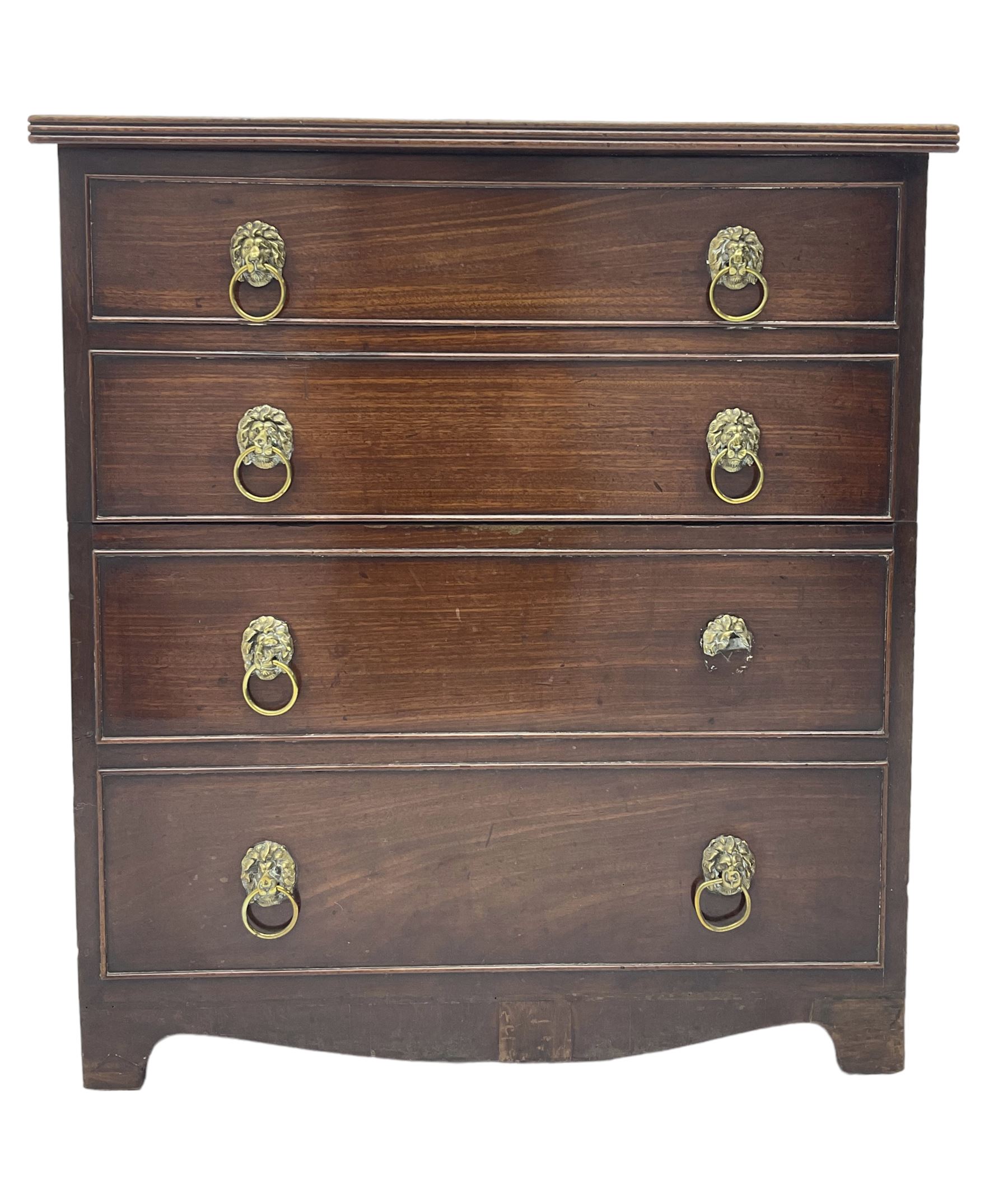 Early 19th century mahogany commode chest