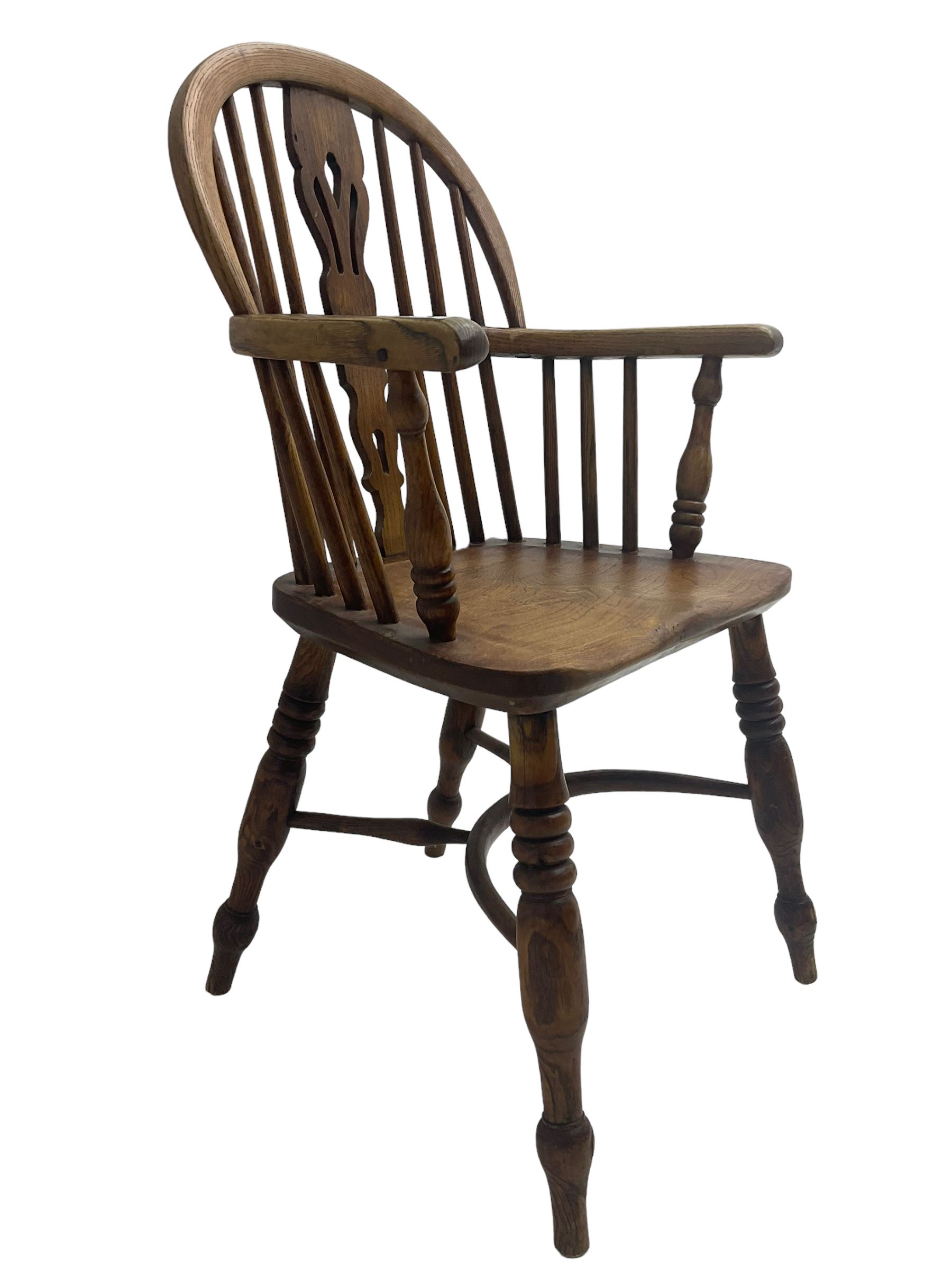 19th century elm and ash Windsor armchair - Image 3 of 6