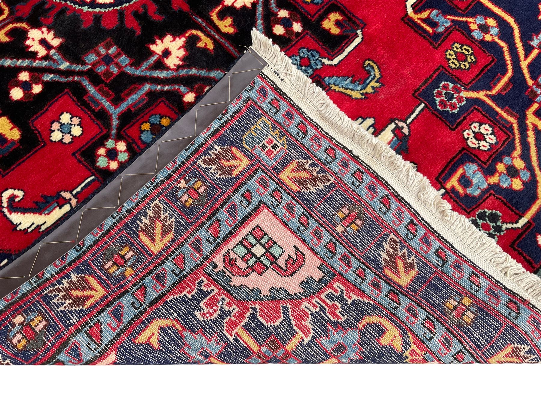 North West Persian Tafresh crimson ground rug - Image 5 of 6