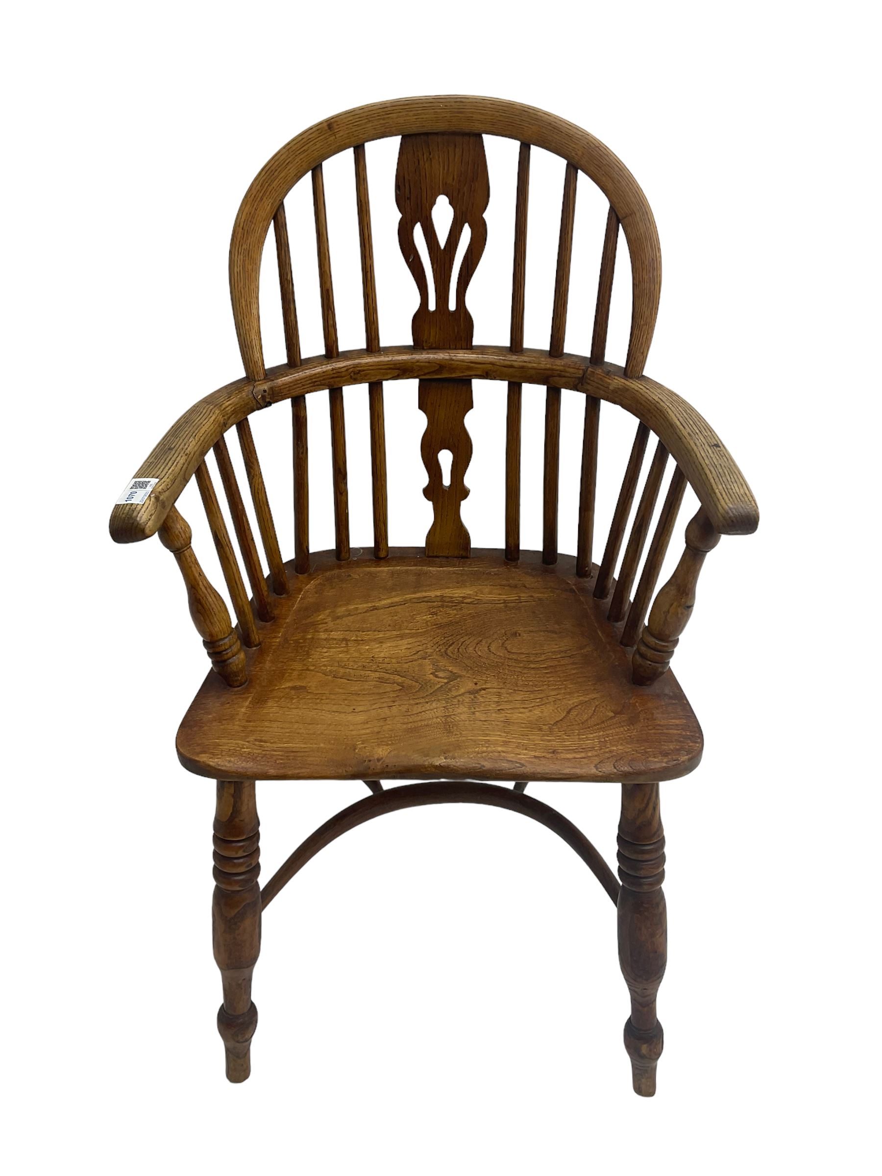 19th century elm and ash Windsor armchair - Image 2 of 6