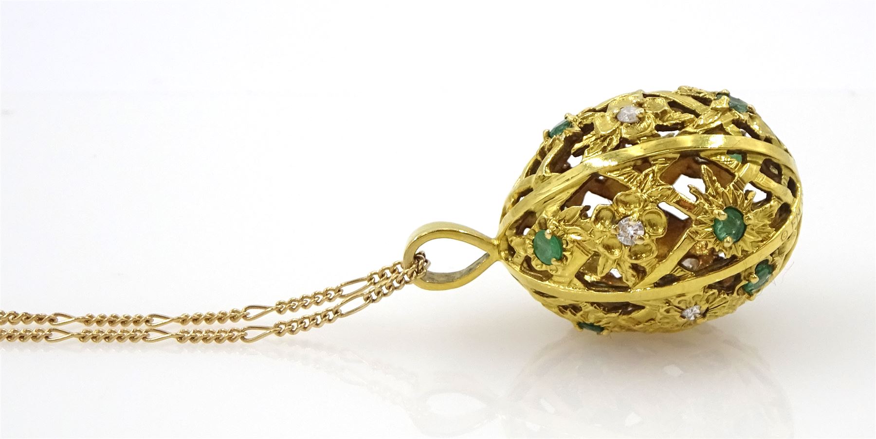 Igor Carl Faberge for Franklin Mint 14ct gold emerald and round brilliant cut diamond egg pendant - Image 3 of 6