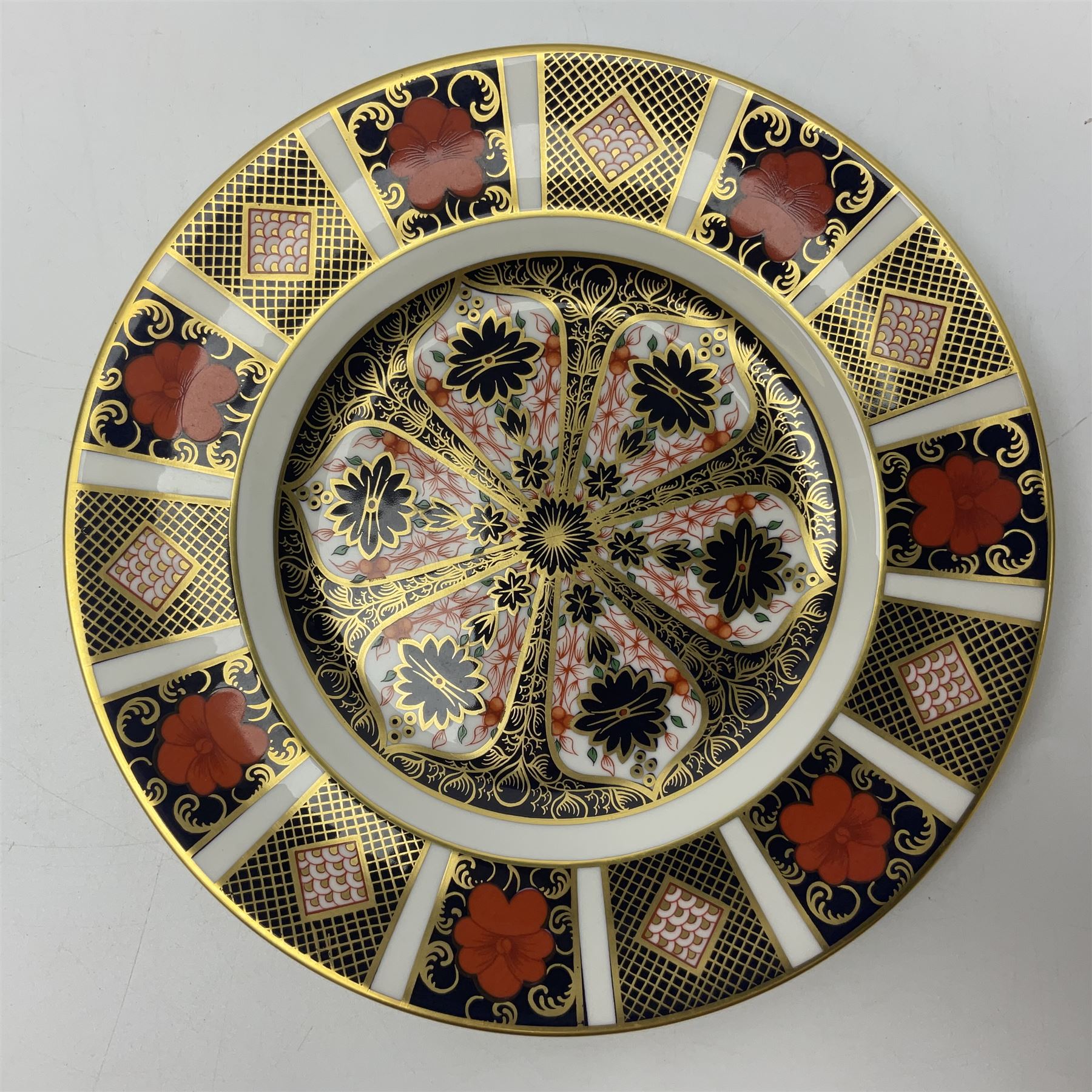 Two Royal Crown Derby Imari plates - Image 10 of 11