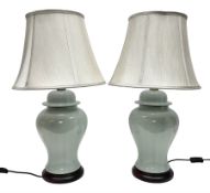 Pair of table lamps of baluster form