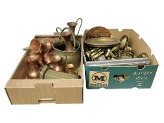 Collection of metalware to include copper jugs