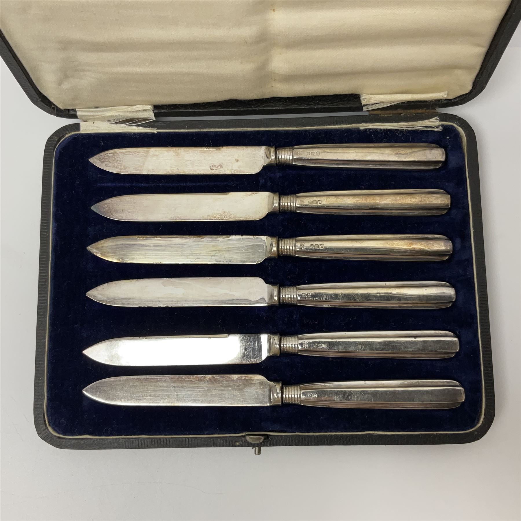 Early 20th century set of six silver handled knives - Image 3 of 9