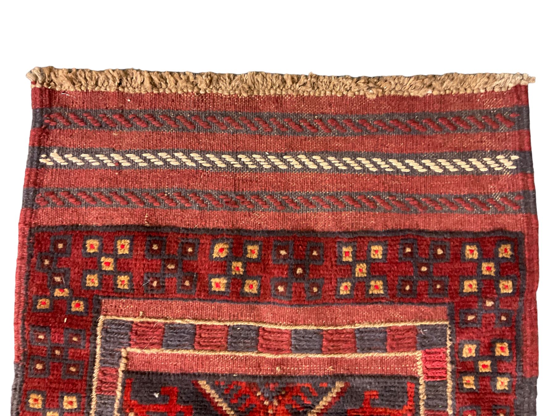 Meshwani Kilim maroon ground runner rug - Image 2 of 5