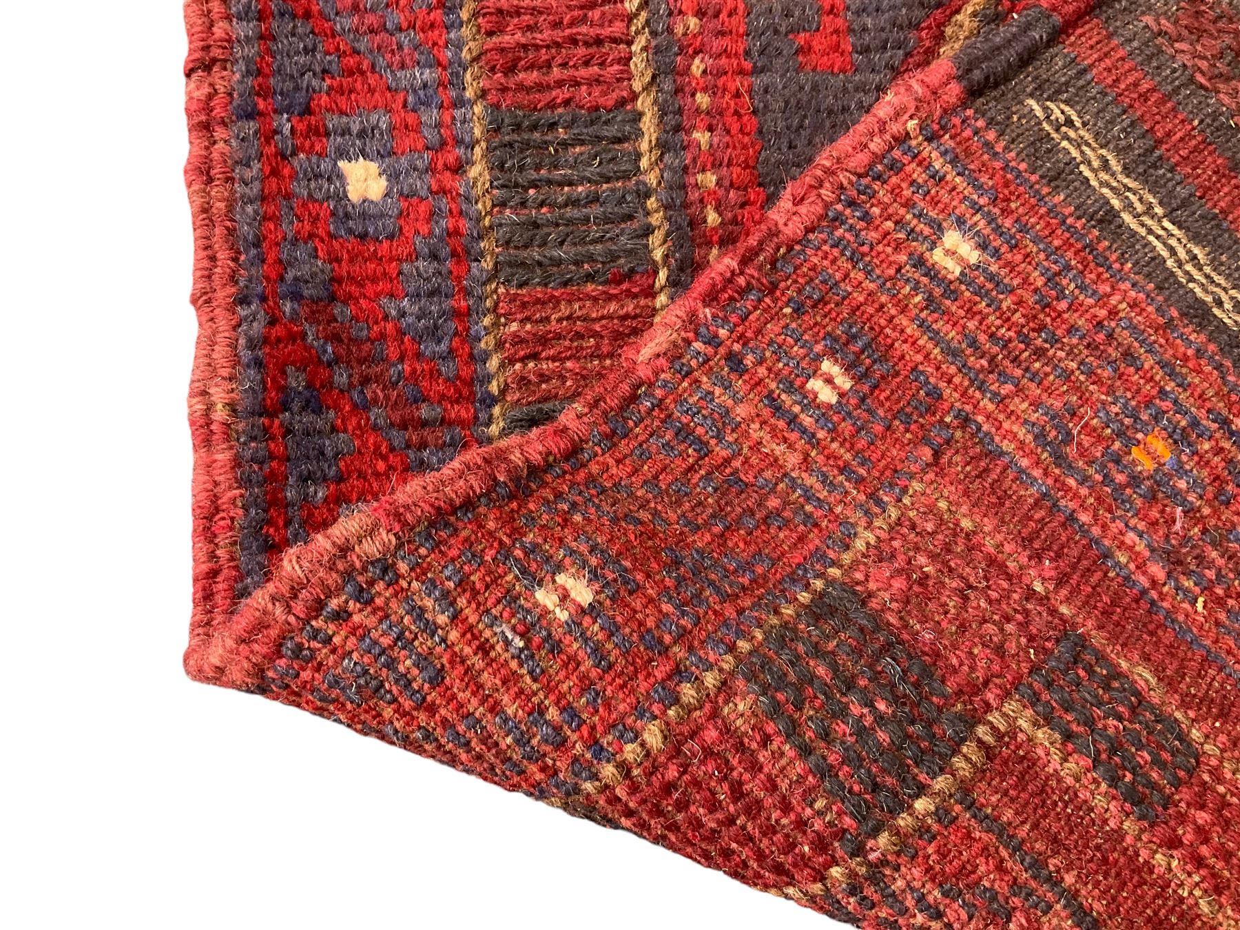 Meshwani Kilim maroon ground runner rug - Image 5 of 5