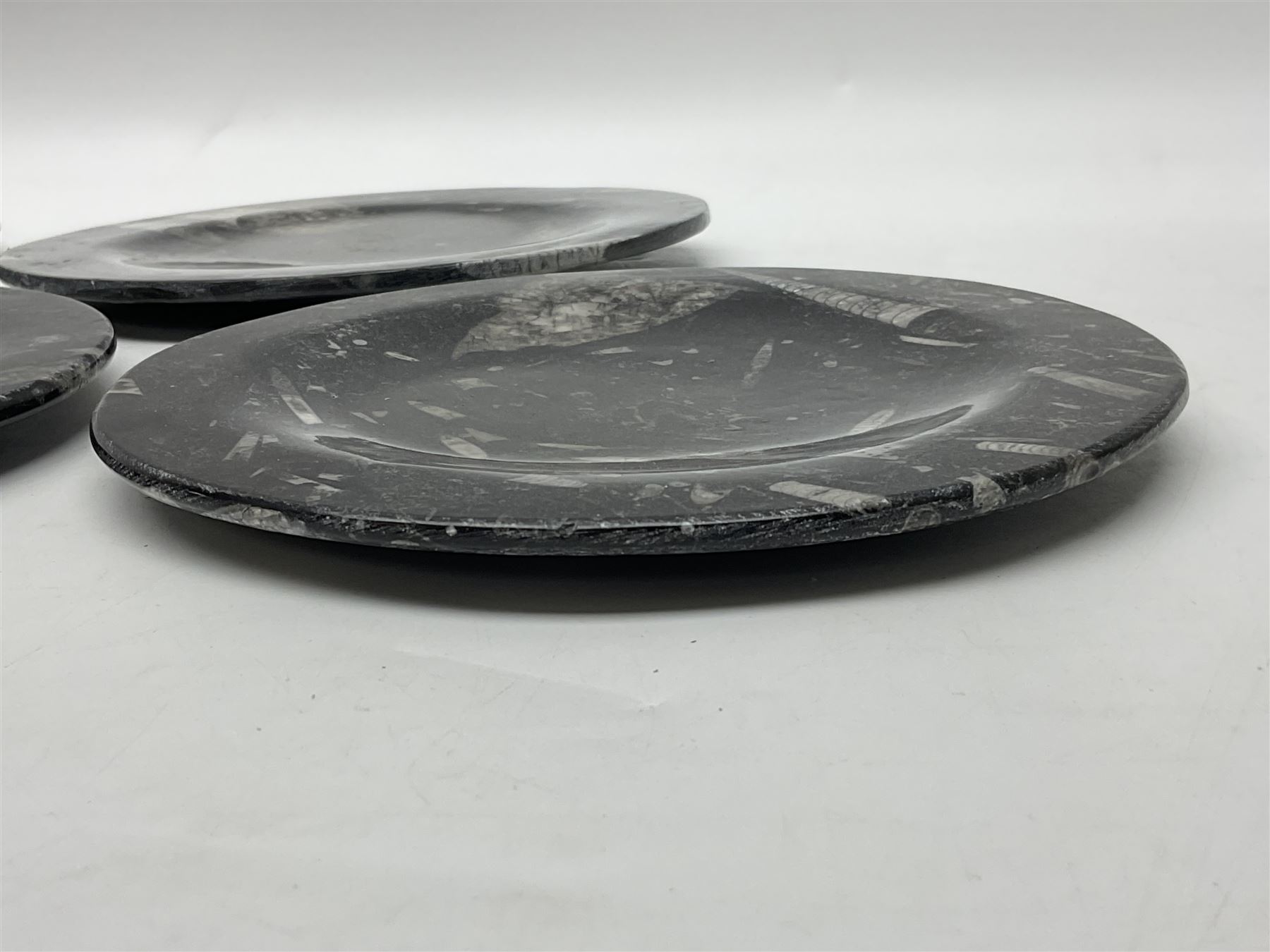 Five circular plates - Image 9 of 10