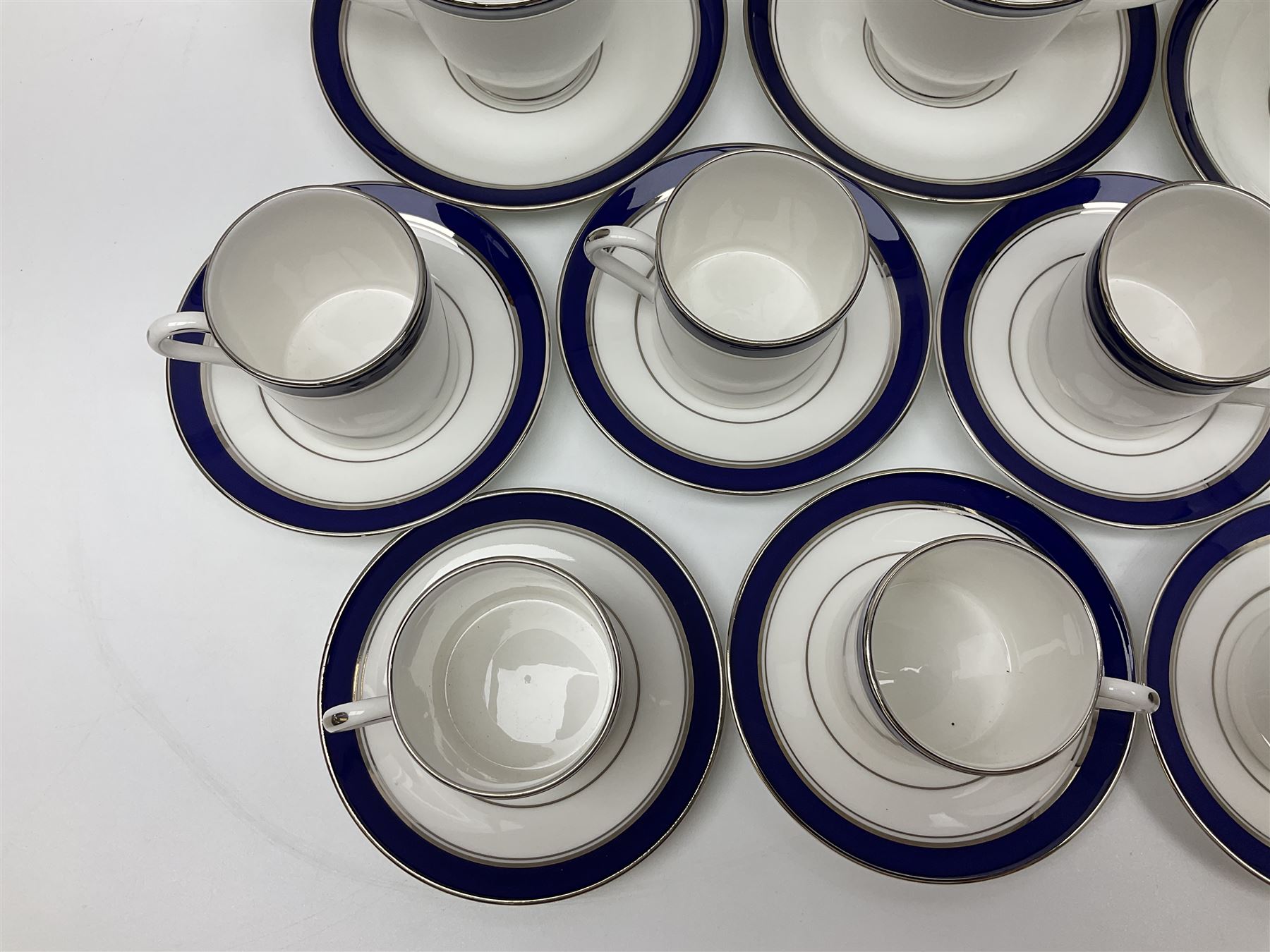Royal Worcester Howard pattern tea and coffee service for six - Image 2 of 10
