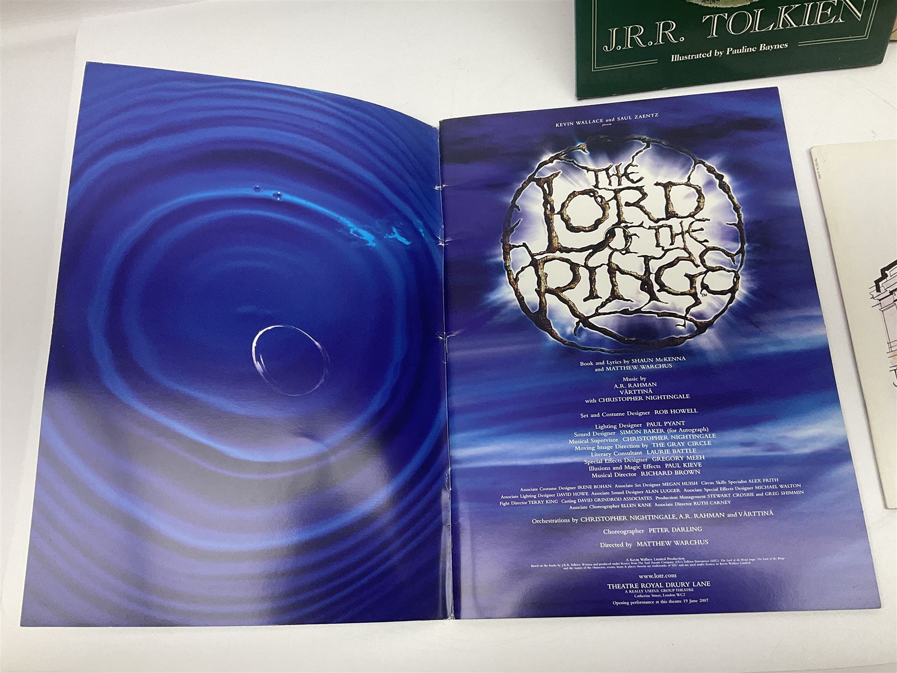 J.R.R. Tolkien 'The Lord of the Rings' Deluxe Edition seventh impression and 'Poems and Stories' pub - Image 18 of 23
