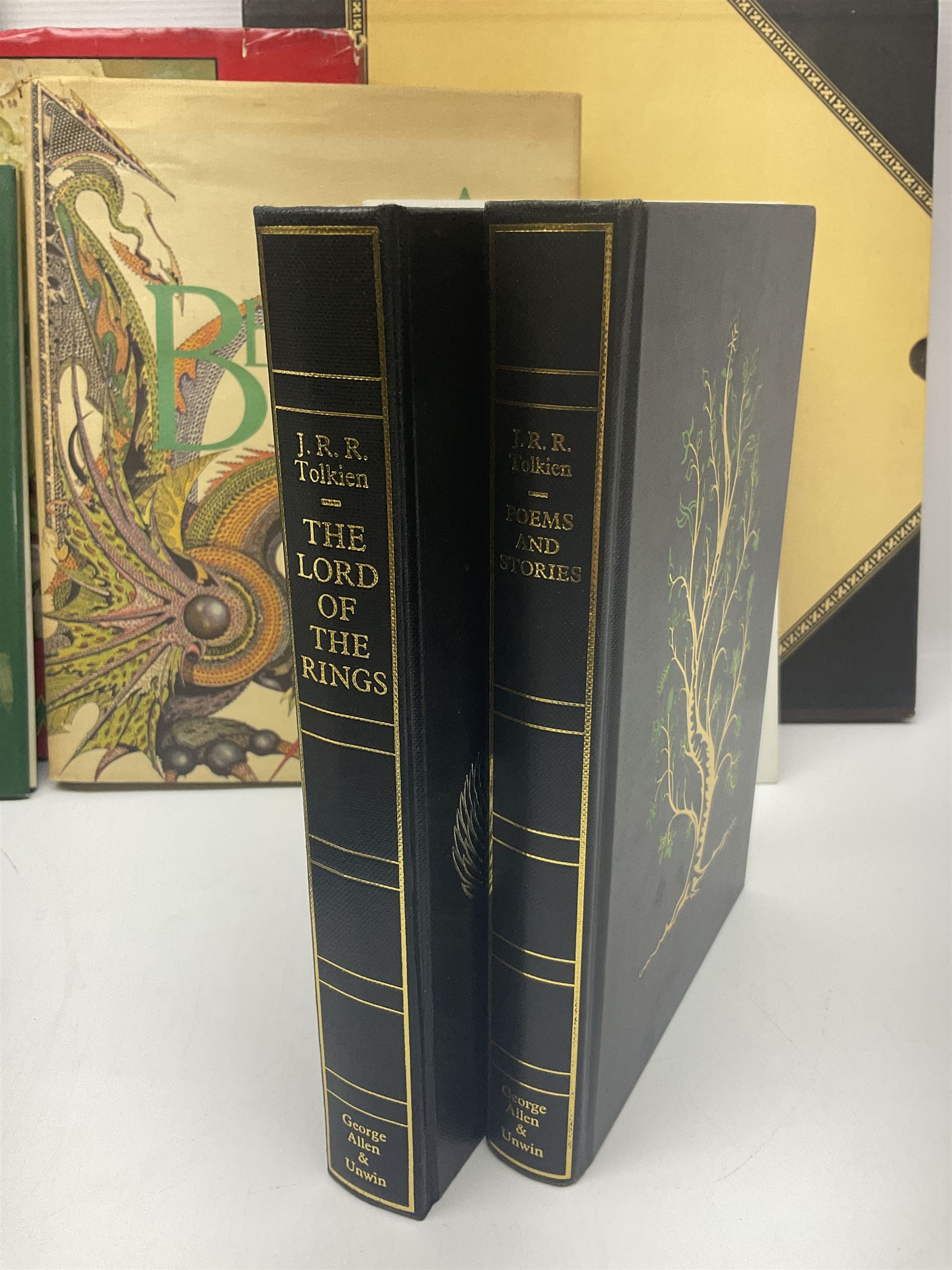 J.R.R. Tolkien 'The Lord of the Rings' Deluxe Edition seventh impression and 'Poems and Stories' pub - Image 3 of 23
