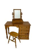 Traditional waxed pine single pedestal dressing table