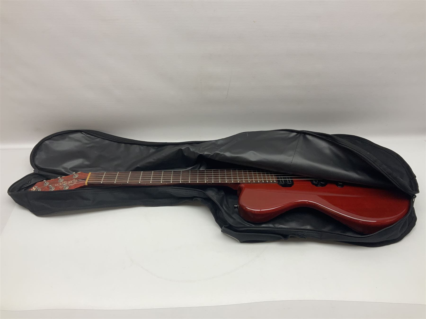 USA Godin LG electric guitar L98cm; in soft carrying case - Image 19 of 19