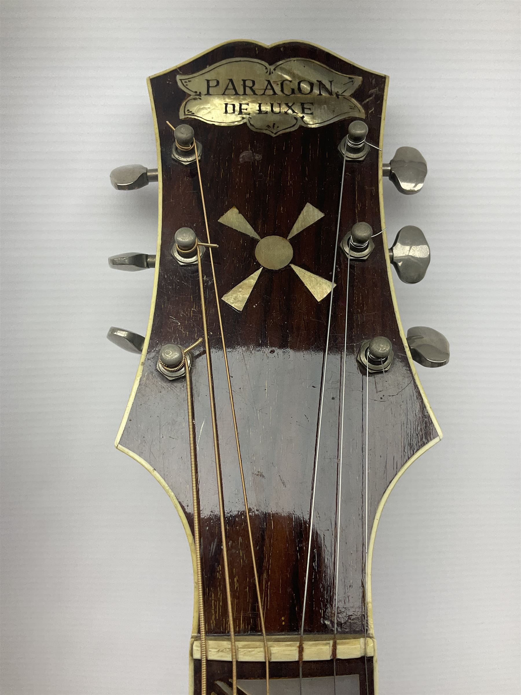 Clifford Essex Paragon De Luxe handmade acoustic guitar c1936 with tobacco sunburst finish and origi - Image 8 of 24