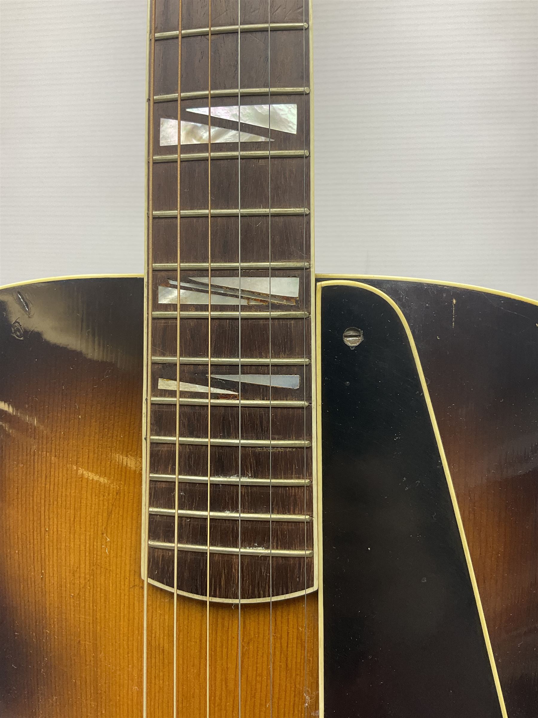 Clifford Essex Paragon De Luxe handmade acoustic guitar c1936 with tobacco sunburst finish and origi - Image 5 of 24