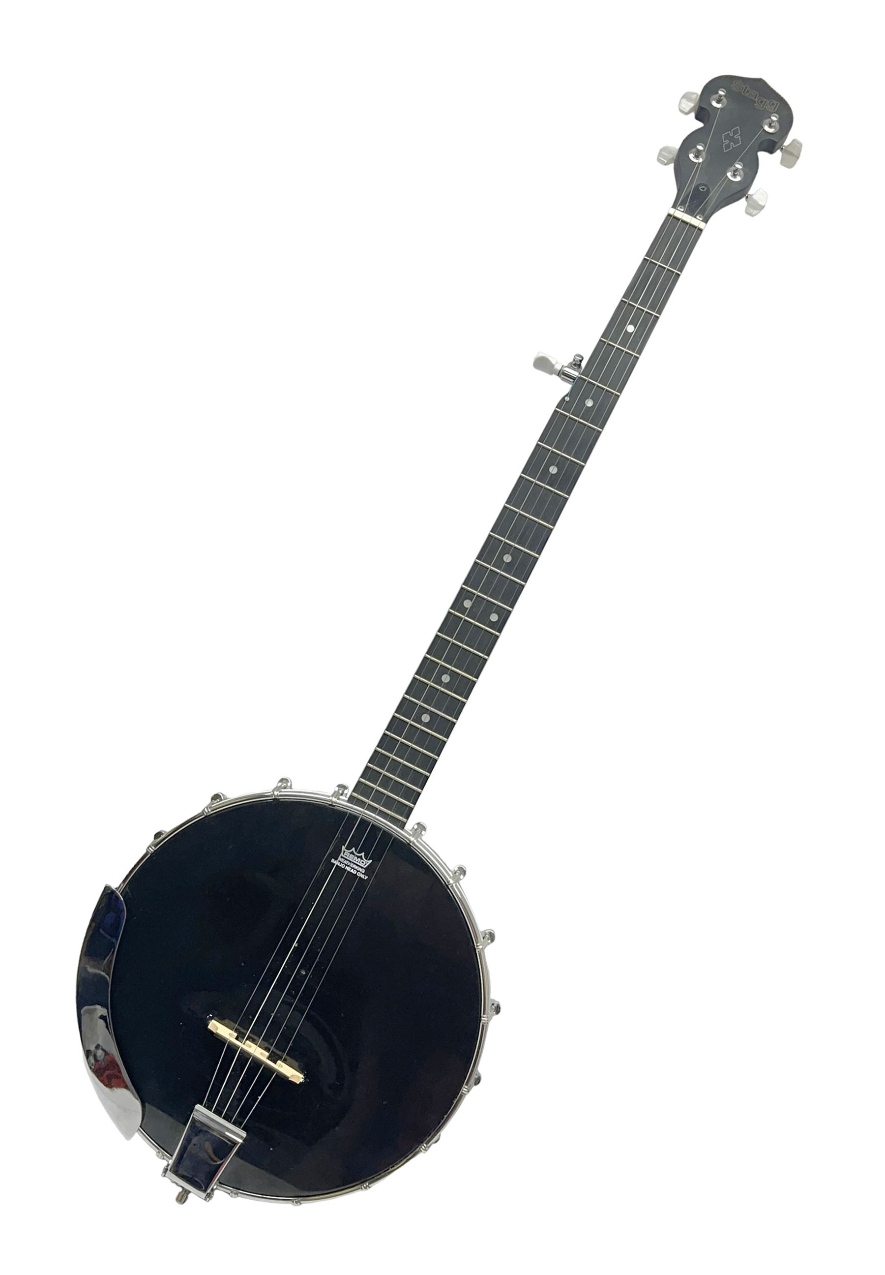 Stagg 5-string banjo L97.5cm; in soft carrying case