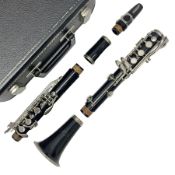 American Vito Reso-Tone closed hole clarinet with Buffet bell