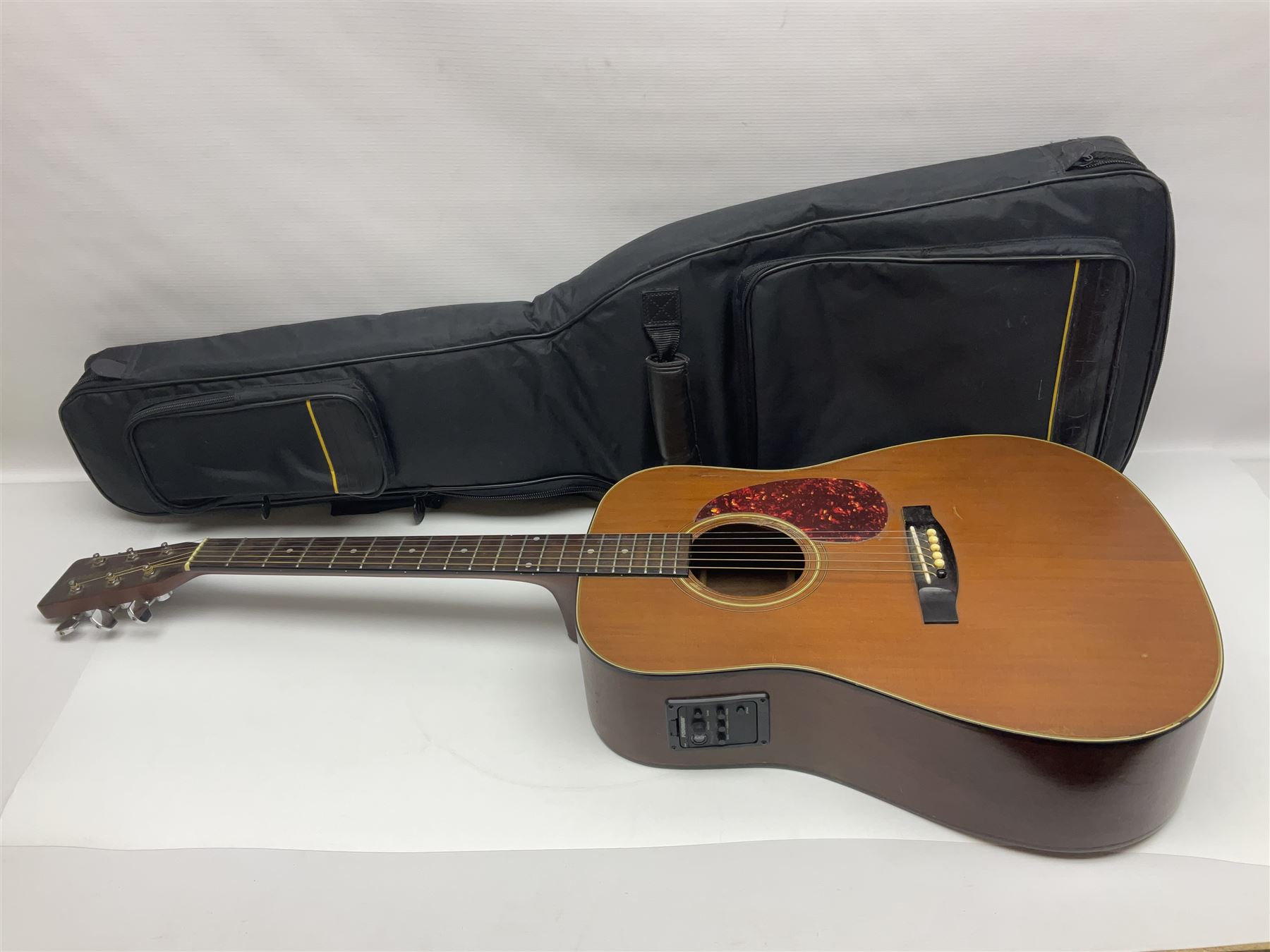 Tanglewood semi-acoustic guitar with Fishman preamp - Image 16 of 17