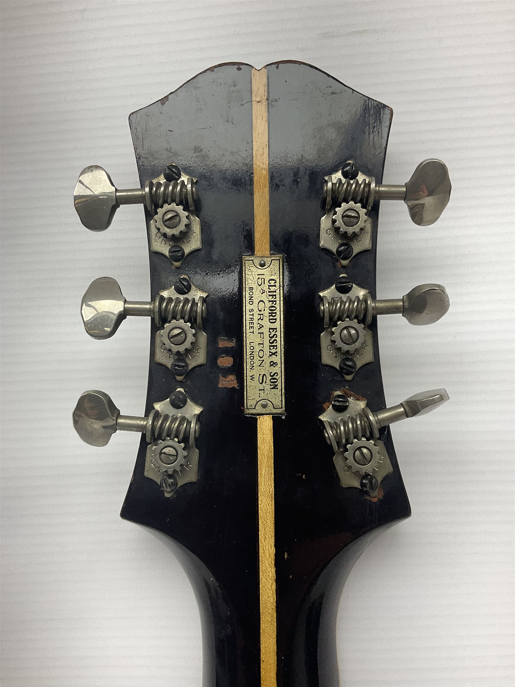 Clifford Essex Paragon De Luxe handmade acoustic guitar c1936 with tobacco sunburst finish and origi - Image 10 of 24