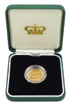 Queen Elizabeth II 2013 gold full sovereign coin