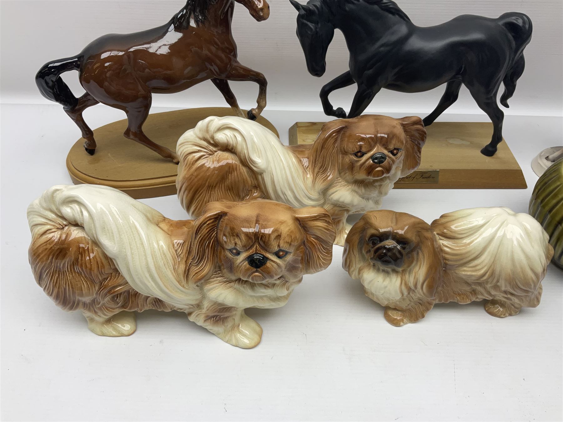 Pair of Melba Ware Pomeranian dog figures - Image 6 of 12