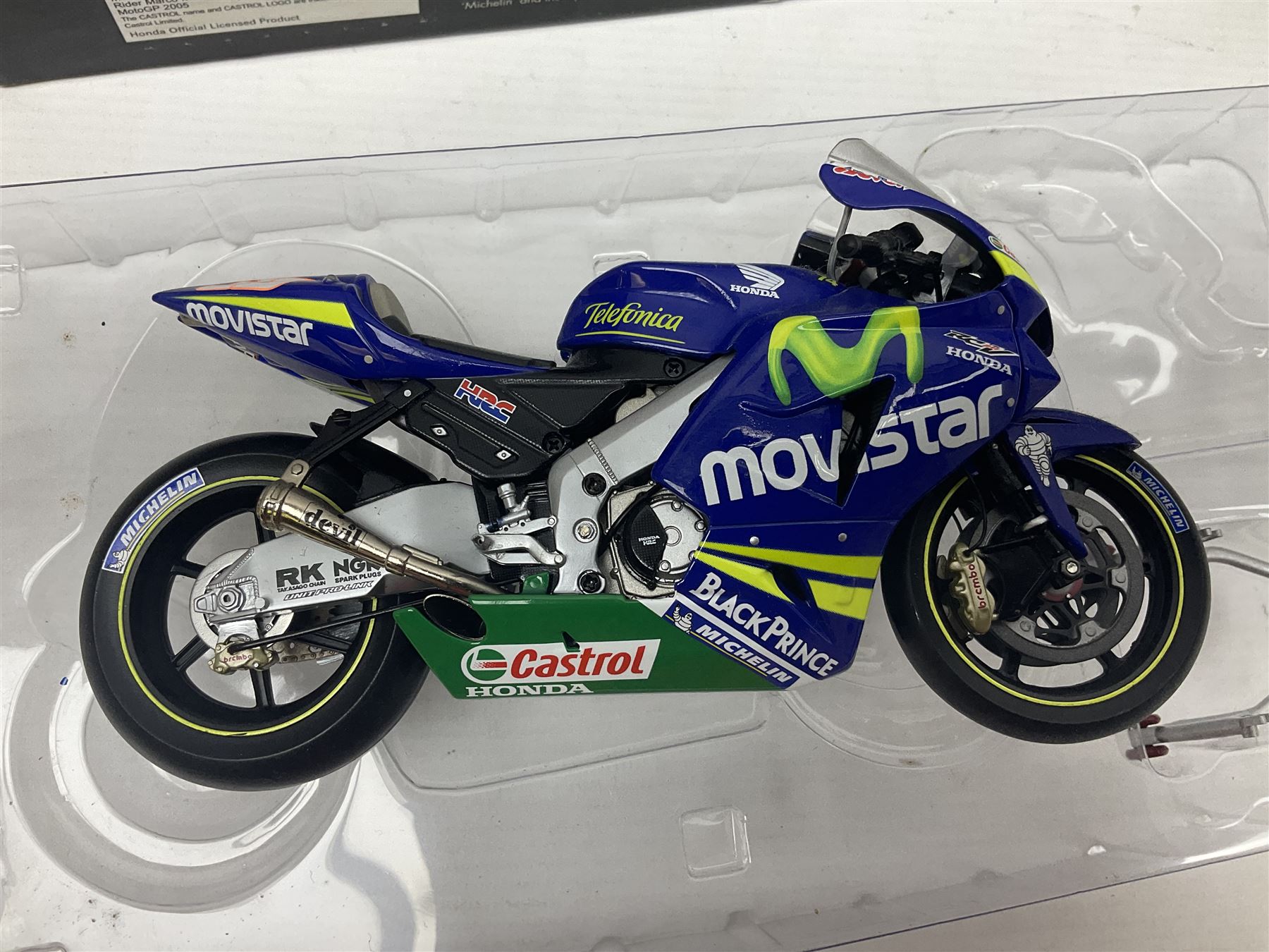 Four Minichamps 1:12 scale die-cast motorcycles - Honda RC211V Team Movistar Honda MotoGP Rider Marc - Image 8 of 12