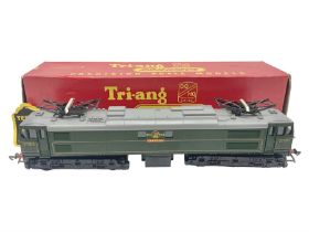 Tri-ang '00' gauge - Class EM2 Electric Co-Co locomotive 'Elektra' No.27000 with pantographs; boxed