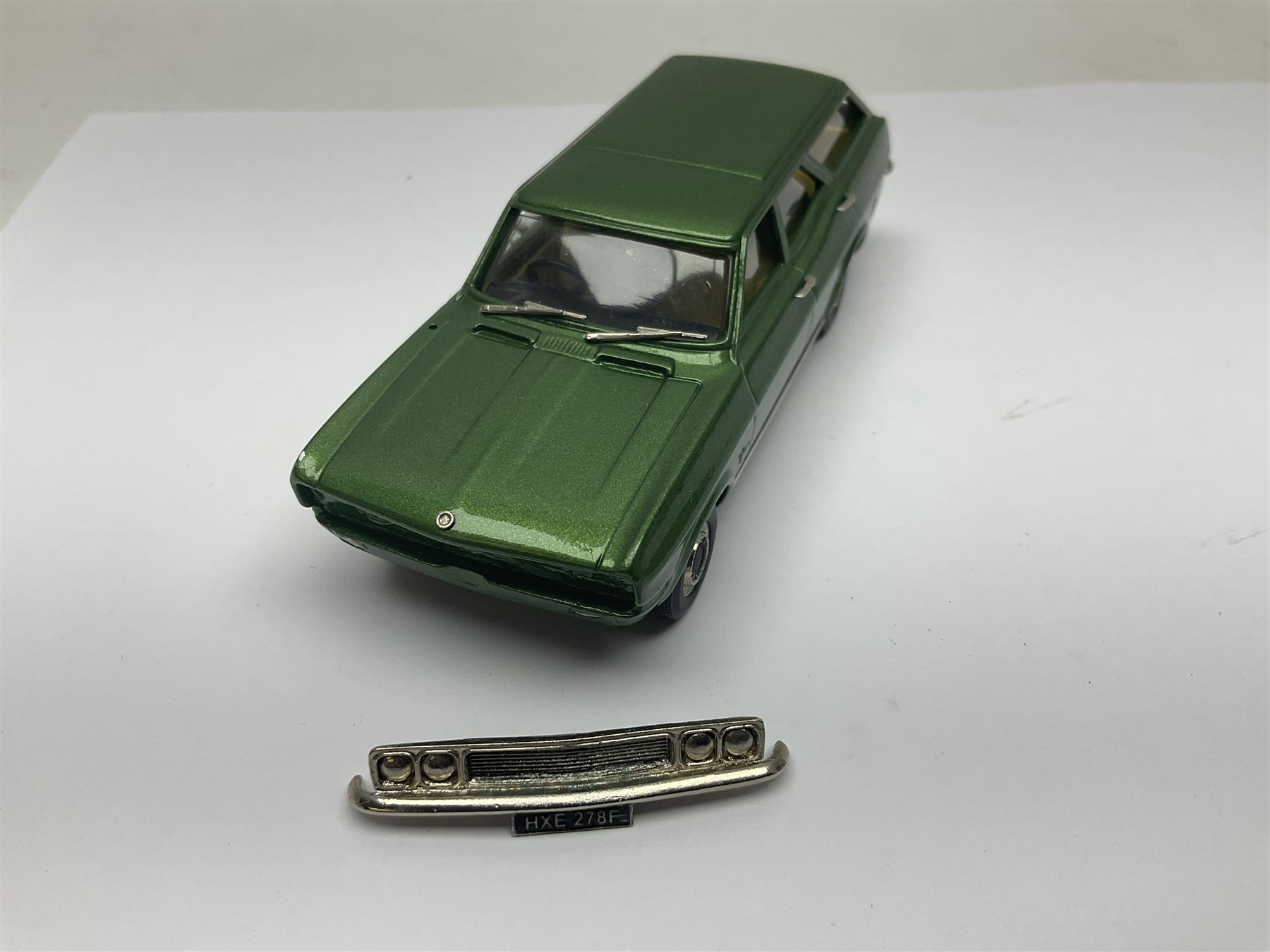 Eight Lansdowne Models 1:43 scale models - 1963 Singer Gazelle - Image 13 of 19