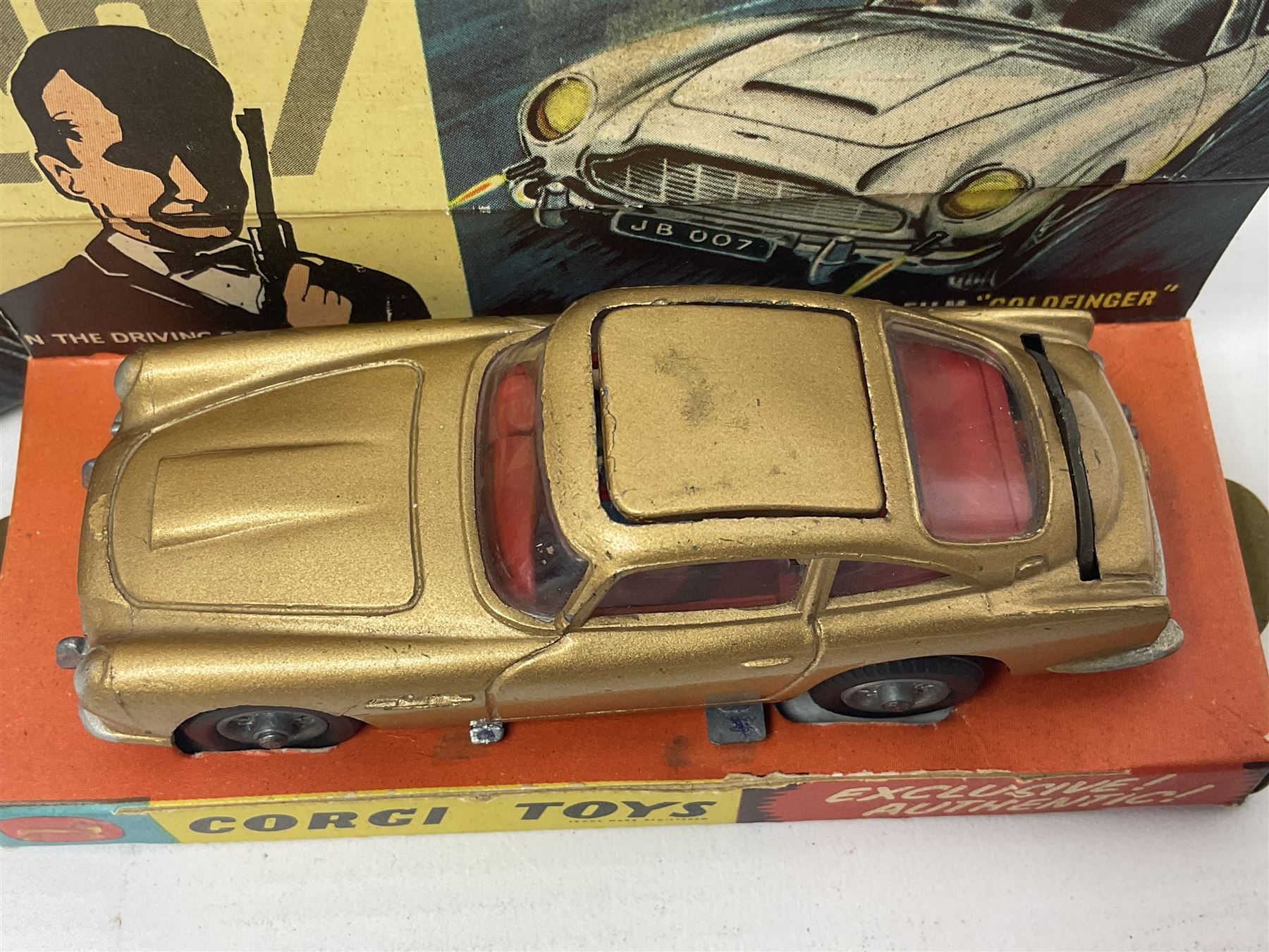 Corgi die-cast model No.261 Special Agent 007 James Bond's Aston Martin D.B.5. from the James Bond f - Image 3 of 14