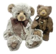 Two Charlie Bears - CB114040B William IV teddy bear