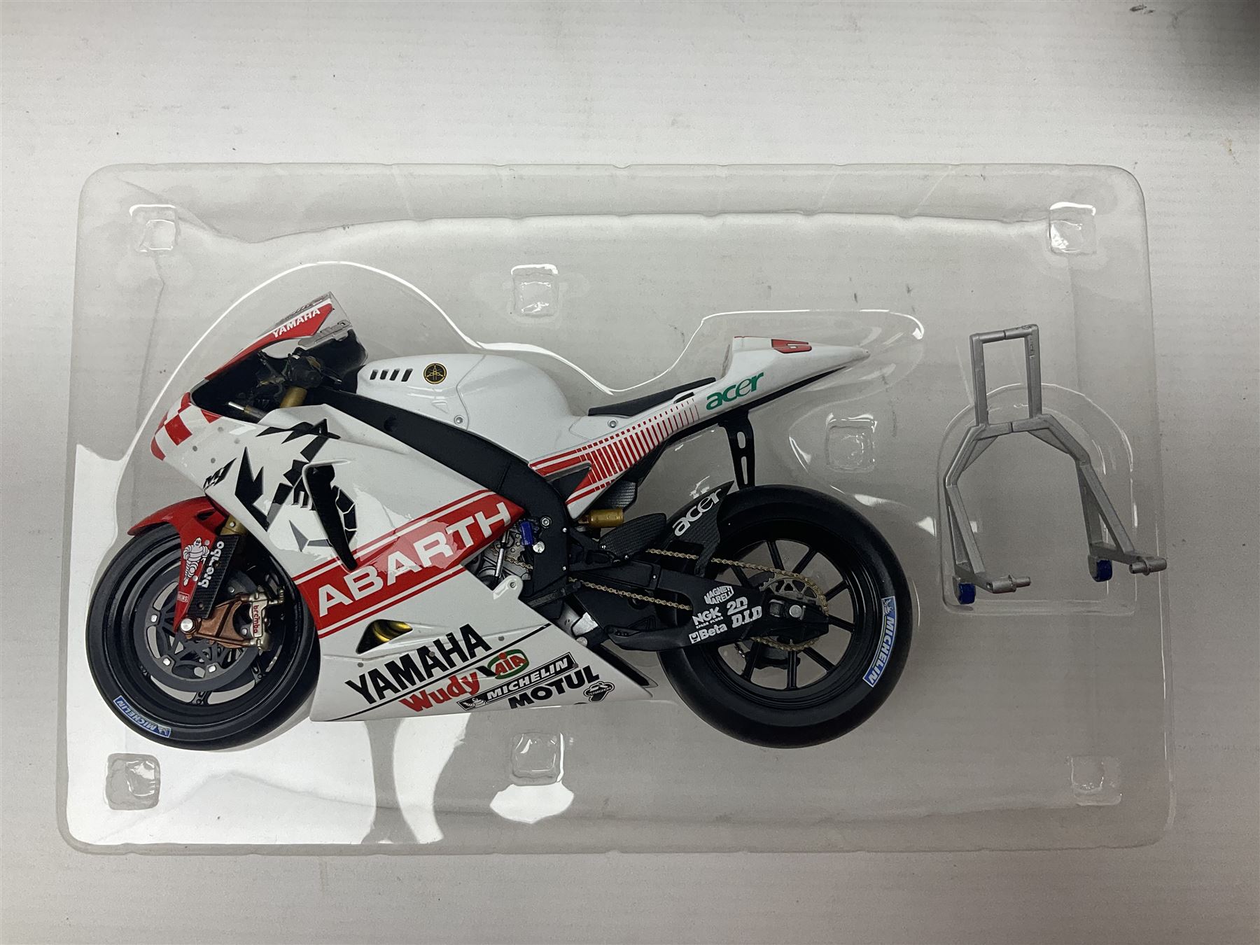 Three Ixo Models 1:12 scale die-cast models of motorcycles - BRB007 Honda NSR500 Michael Doohan 1998 - Image 11 of 15