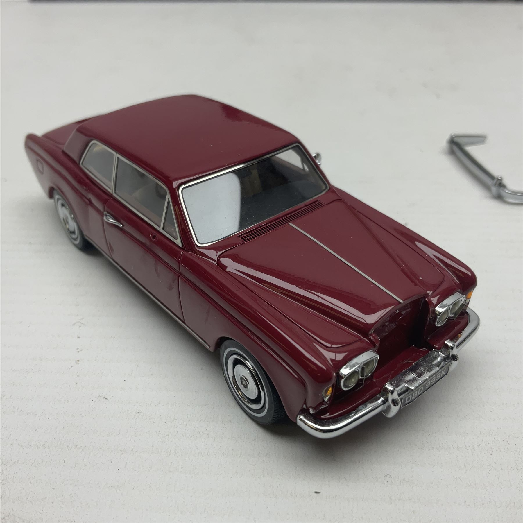 Nine Neo Scale Models 1:43 scale die-cast models including Daimler Majestic major - Image 4 of 25