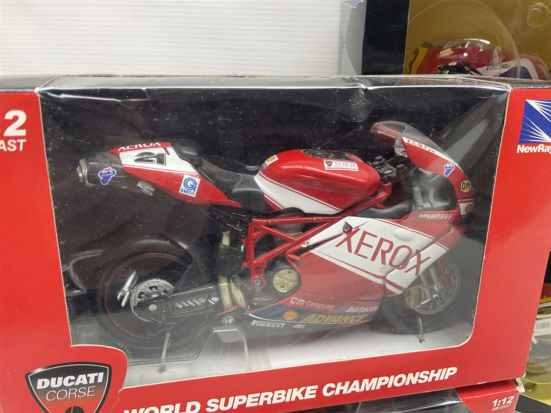 Nine NewRay 1:12 scale die-cast models of motorcycles including Ducati - Image 5 of 15