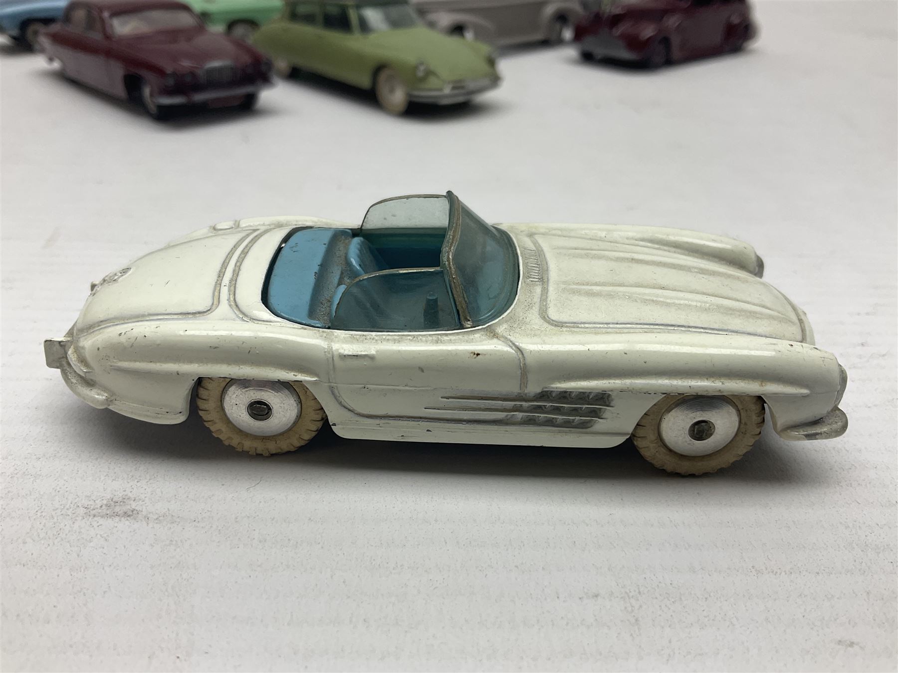 Eleven unboxed and playworn early die-cast models including Dinky Packard - Image 2 of 20