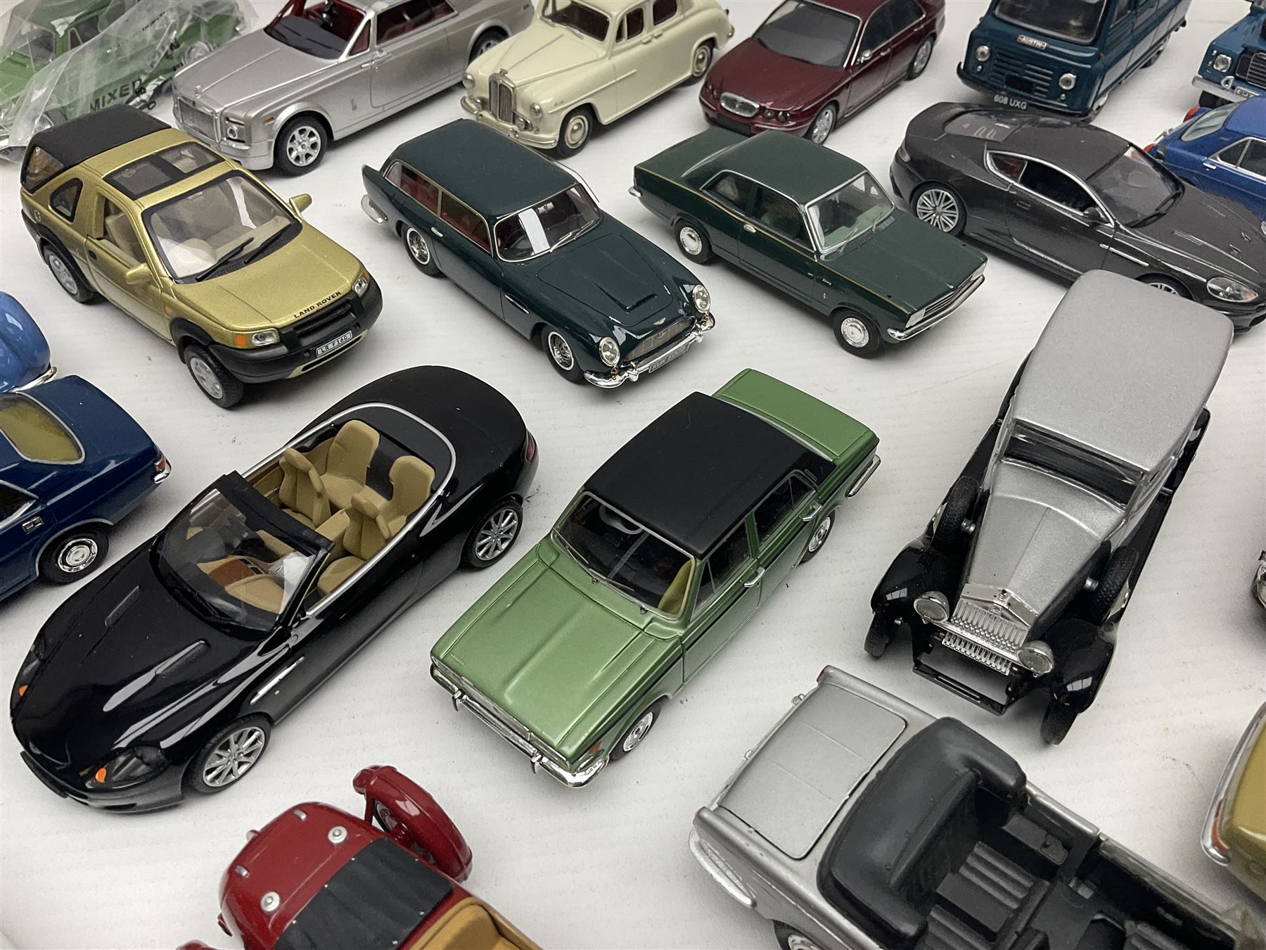 Over forty modern die-cast models by Vanguards - Image 7 of 12