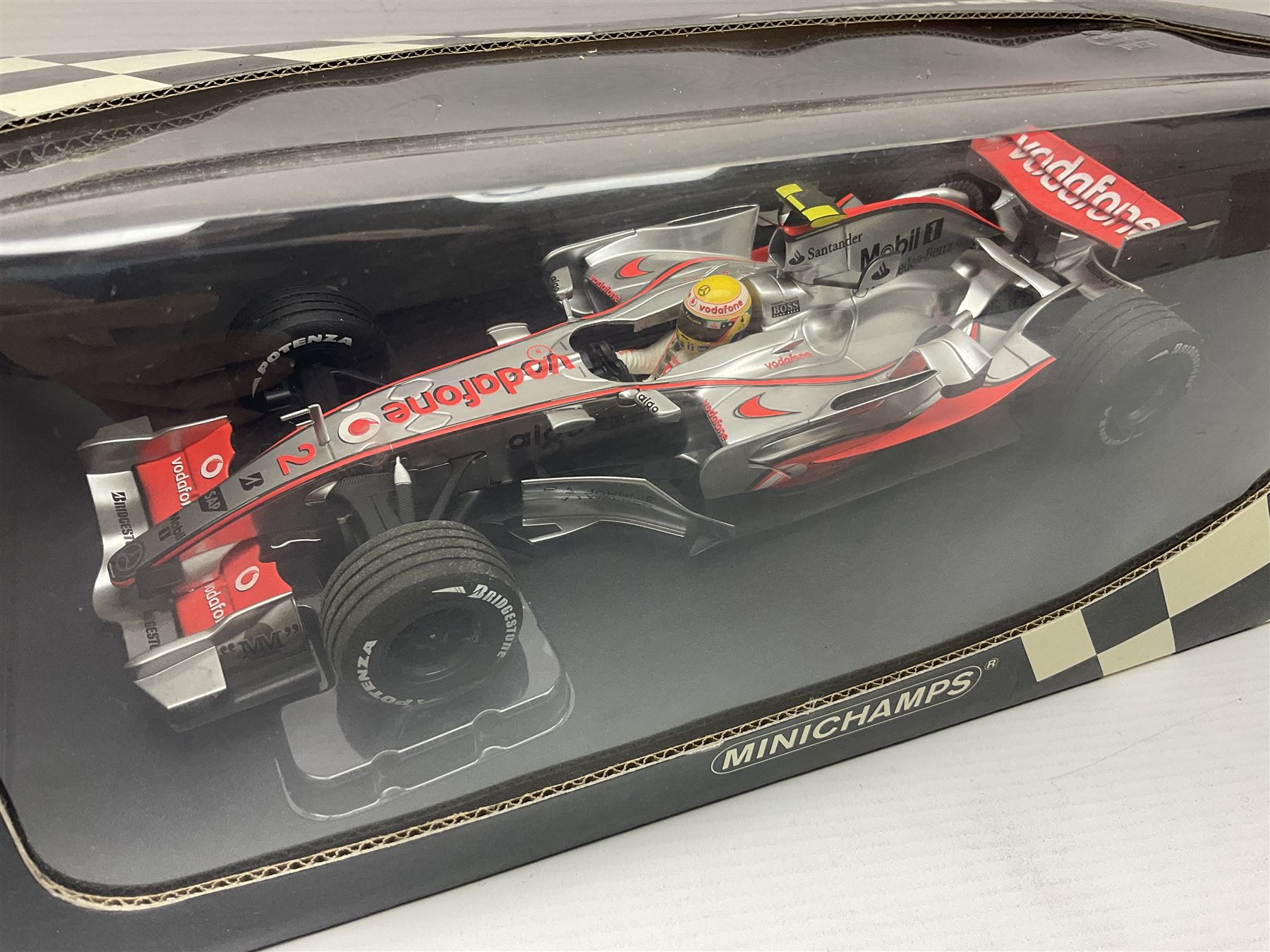 Three Minichamps 1:18 scale die-cast McLaren racing cars - Mercedes MP4-19 D. Coulthard; Mercedes MP - Image 7 of 7