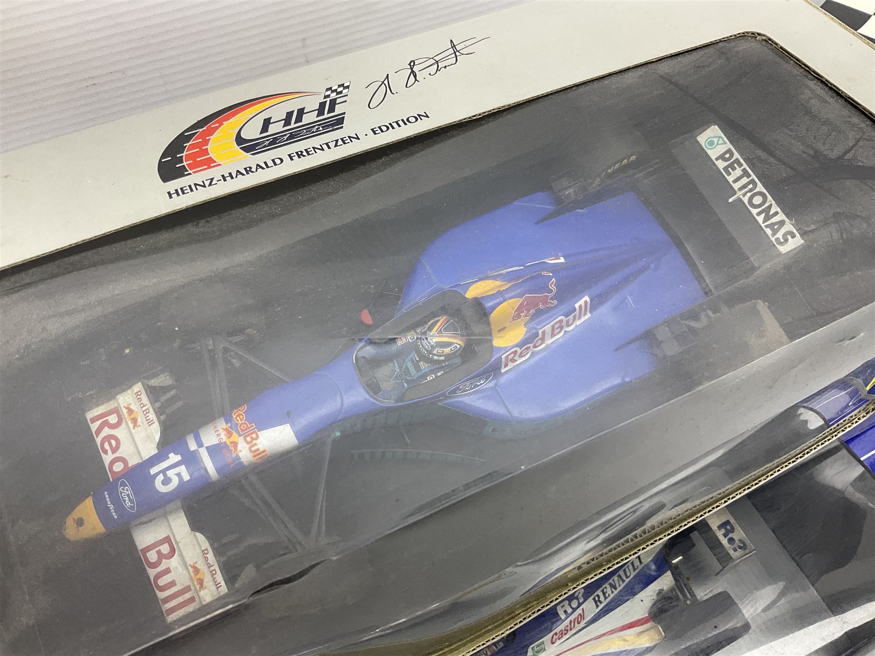 Three Paul's Model Art 1:18 scale die-cast racing cars - Grand Prix Williams Renault FW16 D. Hill; H - Image 2 of 10