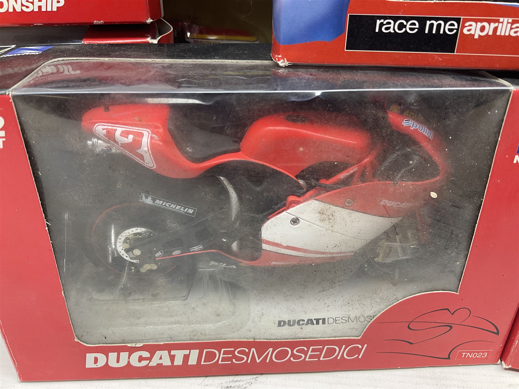 Nine NewRay 1:12 scale die-cast models of motorcycles including Ducati - Image 3 of 15