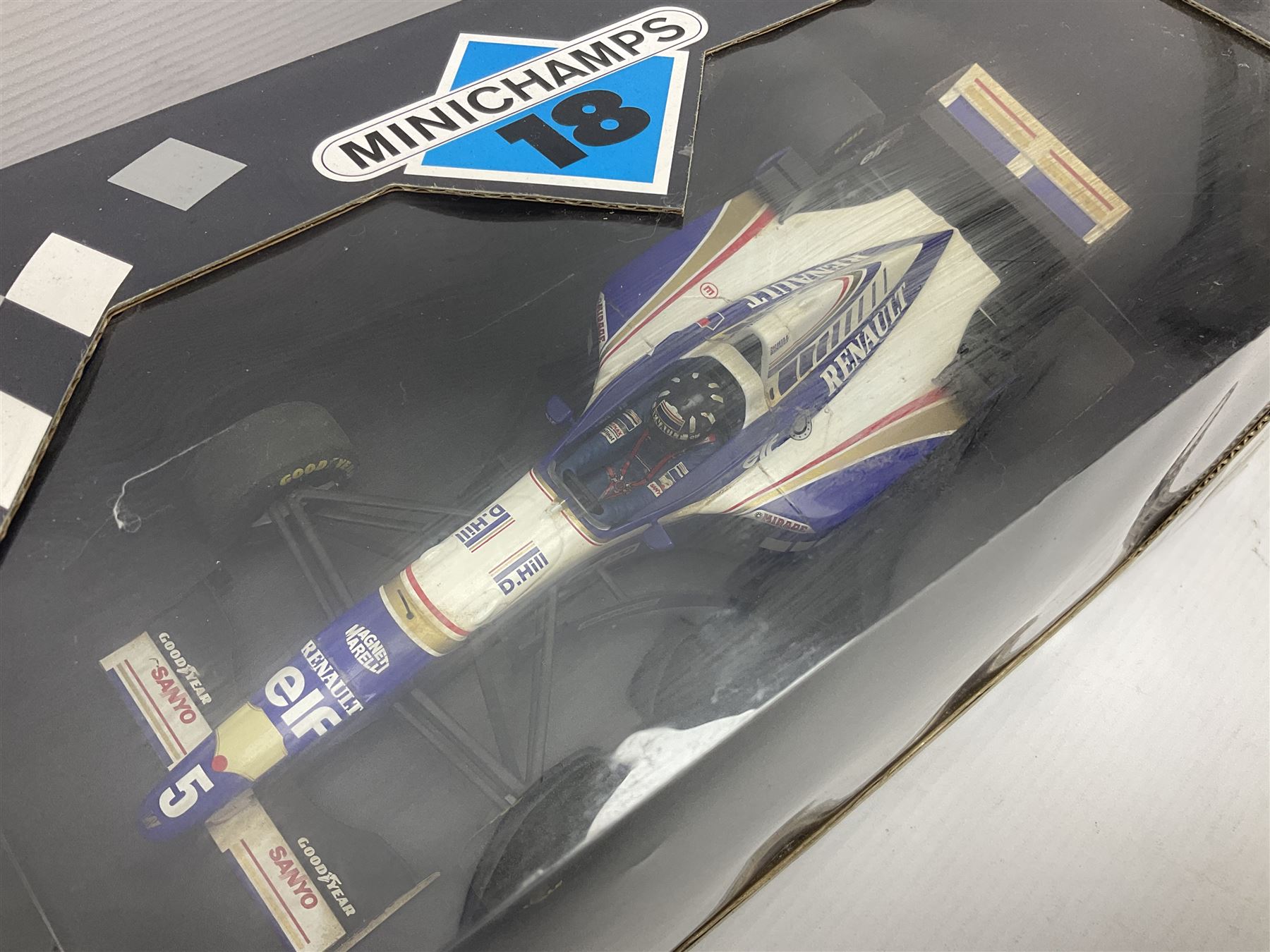 Three Minichamps '18' 1:18 scale die-cast racing cars - Jordan Peugeot 196 1996 R. Barrichello; Bene - Image 5 of 7