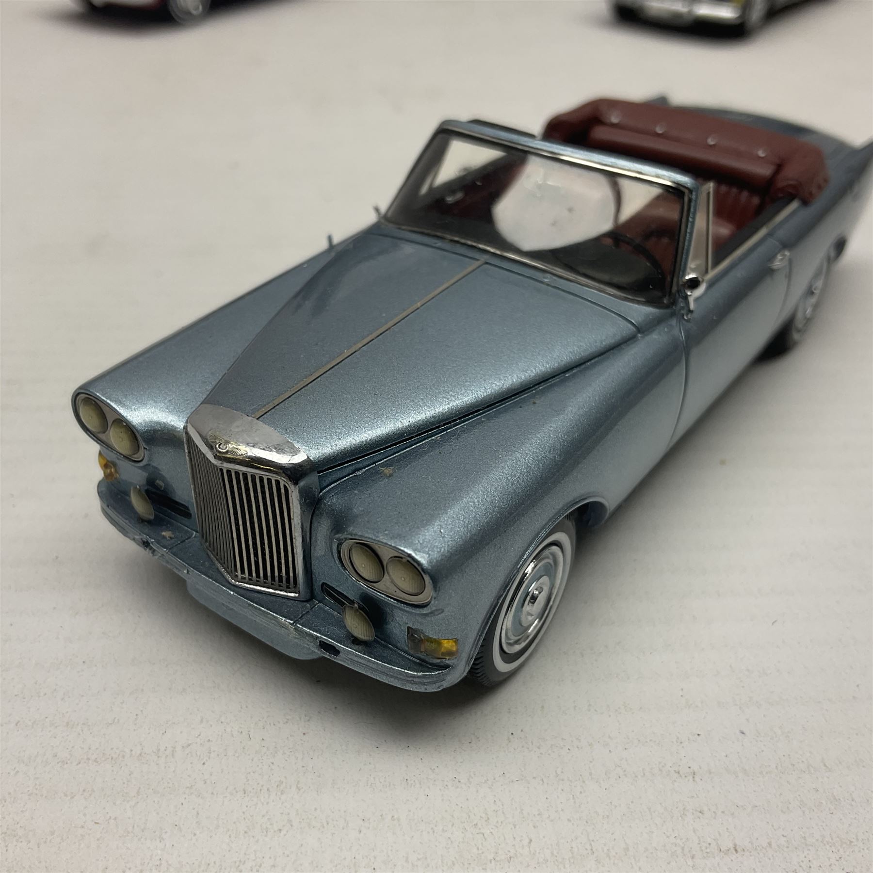 Nine Neo Scale Models 1:43 scale die-cast models including Daimler Majestic major - Image 8 of 25