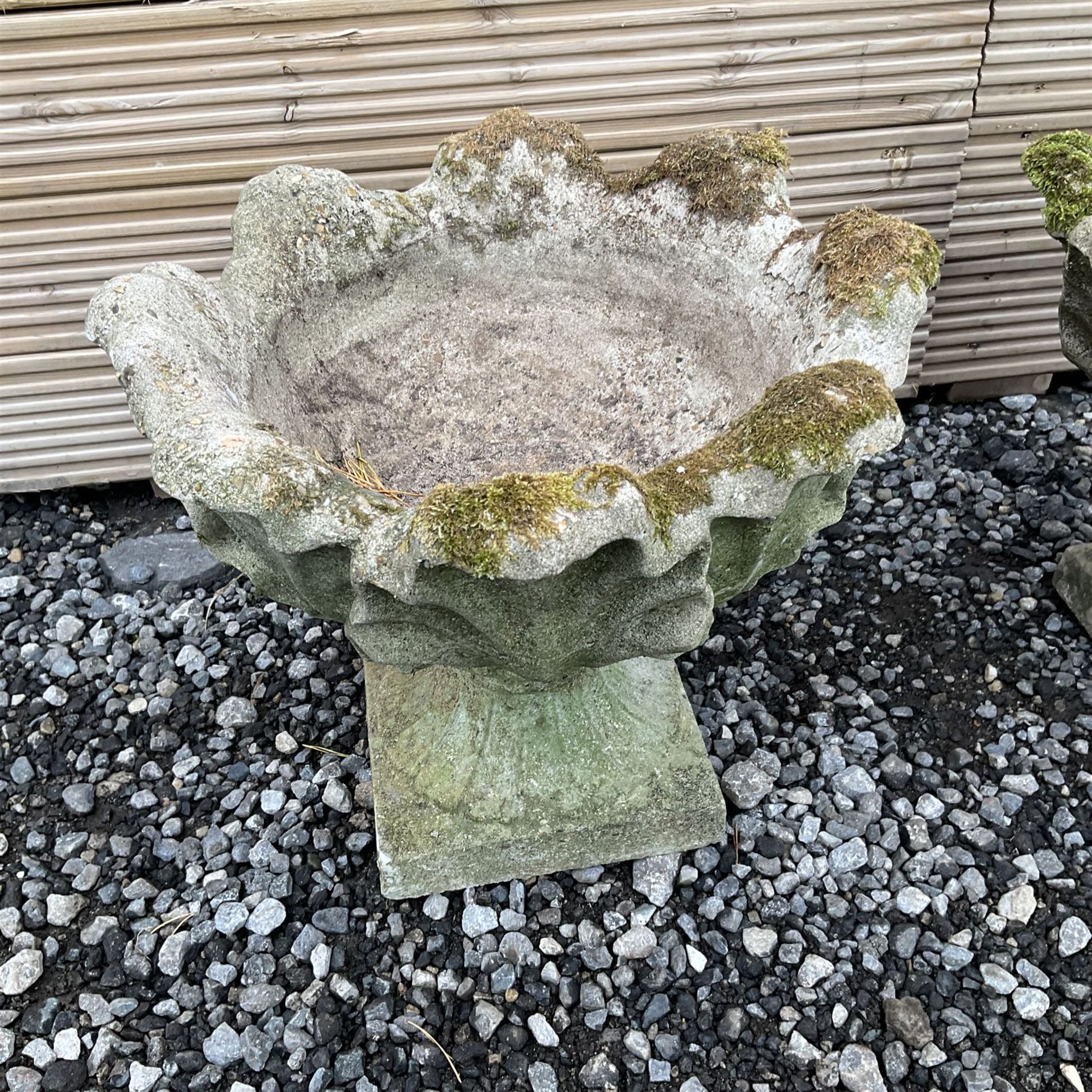 Pair of cast stone small garden planters on bases - Image 2 of 2