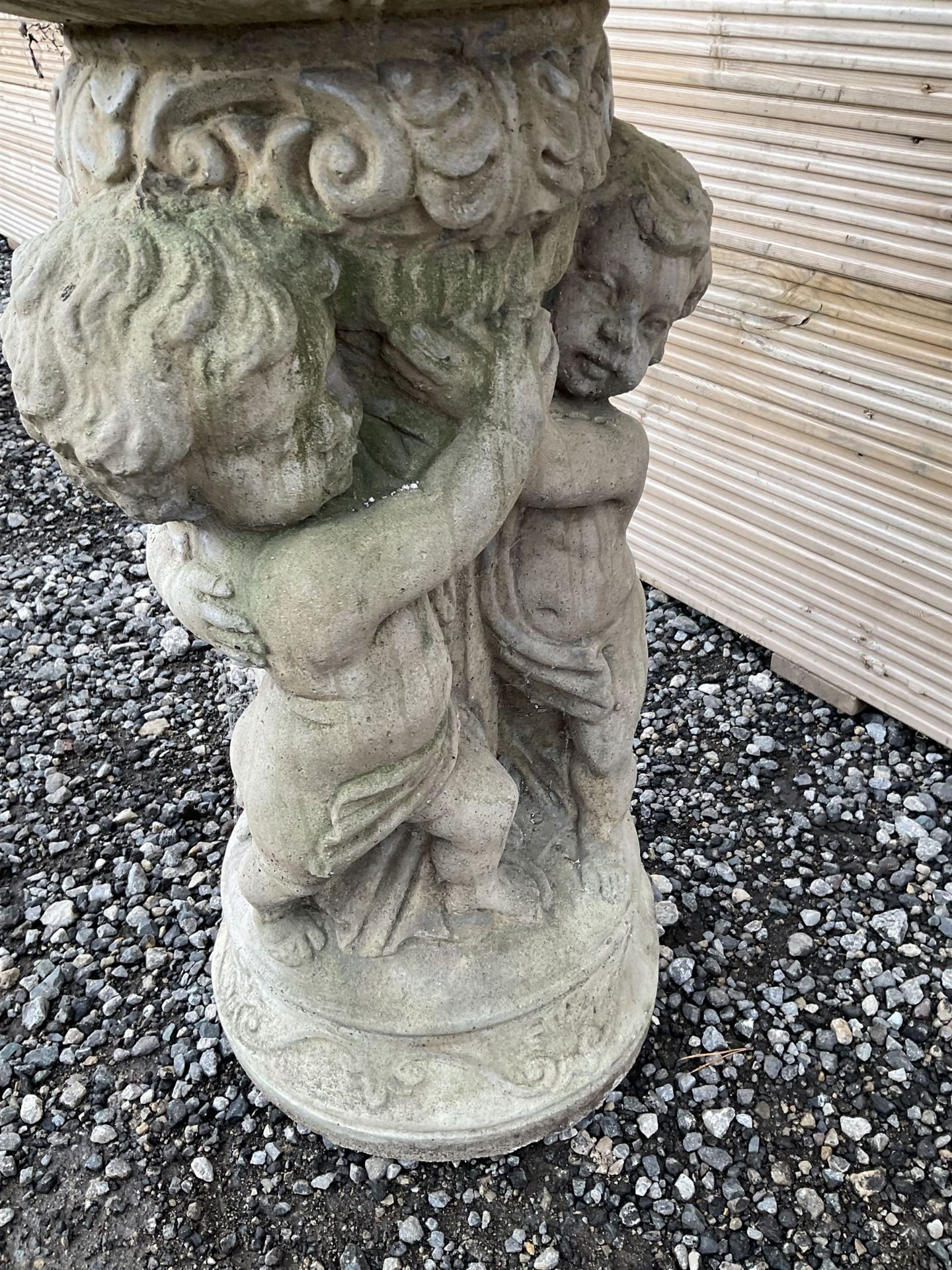 Cast stone planter or bird bath - Image 4 of 4