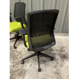 Five swivel adjustable office chairs