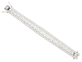 Continental Art Deco platinum old cut diamond openwork bracelet