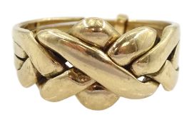 Gold puzzle ring