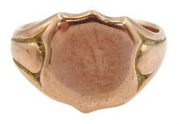 Early 20th century 9ct rose gold shield design signet ring