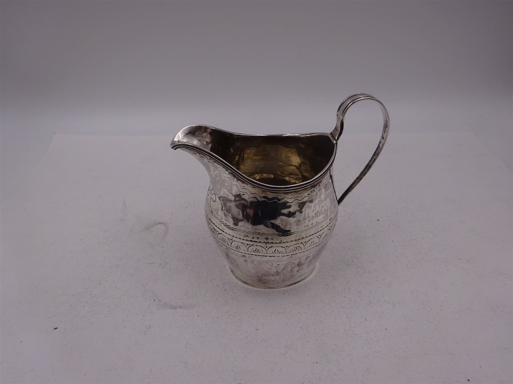 George III silver cream jug - Image 3 of 5